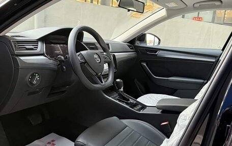 Skoda Superb, 2026 год, 2 420 000 рублей, 15 фотография
