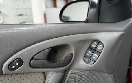Ford Focus IV, 2002 год, 230 000 рублей, 19 фотография