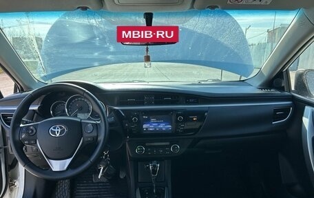 Toyota Corolla, 2013 год, 1 290 000 рублей, 5 фотография