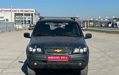 Chevrolet Niva I рестайлинг, 2018 год, 730 000 рублей, 3 фотография