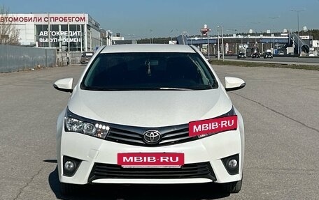 Toyota Corolla, 2013 год, 1 290 000 рублей, 3 фотография