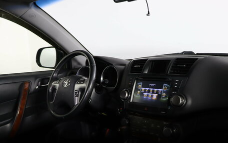 Toyota Highlander III, 2012 год, 1 699 990 рублей, 12 фотография