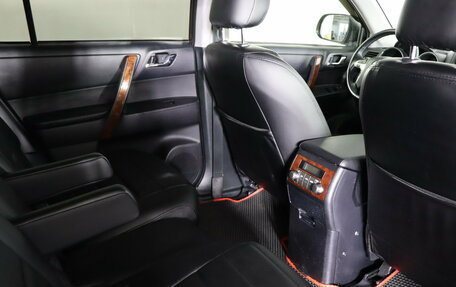 Toyota Highlander III, 2012 год, 1 699 990 рублей, 25 фотография