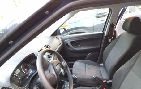 Skoda Fabia II, 2011 год, 360 000 рублей, 6 фотография