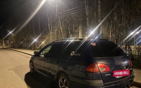 Toyota Avensis III рестайлинг, 1999 год, 280 000 рублей, 24 фотография