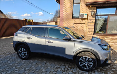 Peugeot 2008 II, 2020 год, 1 650 000 рублей, 4 фотография