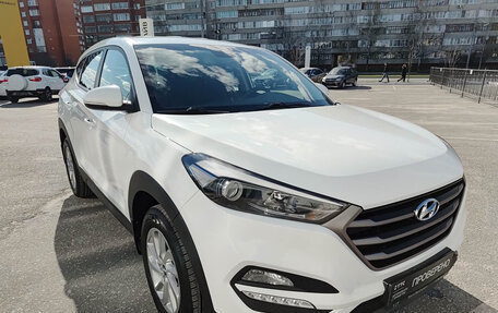 Hyundai Tucson III, 2016 год, 2 120 000 рублей, 3 фотография