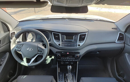 Hyundai Tucson III, 2016 год, 2 120 000 рублей, 14 фотография