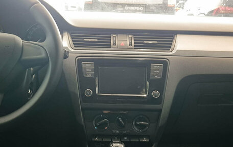 Skoda Rapid I, 2018 год, 1 350 000 рублей, 19 фотография
