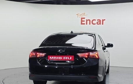 Chevrolet Malibu IX, 2021 год, 1 320 000 рублей, 4 фотография
