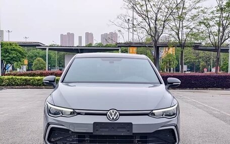 Volkswagen Golf VIII, 2023 год, 1 546 000 рублей, 3 фотография