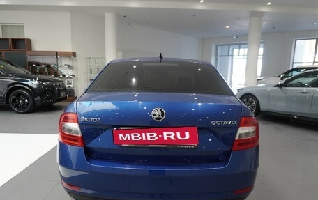 Skoda Octavia, 2018 год, 1 797 000 рублей, 5 фотография