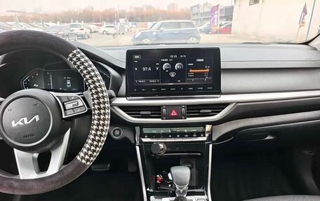 KIA K3, 2022 год, 1 320 000 рублей, 9 фотография