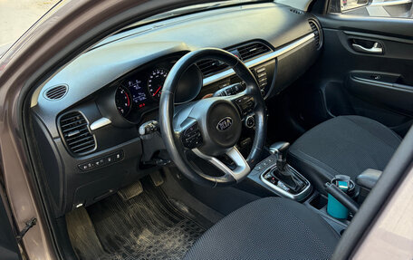 KIA Rio IV, 2018 год, 1 380 000 рублей, 8 фотография