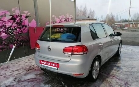 Volkswagen Golf VI, 2011 год, 900 000 рублей, 2 фотография