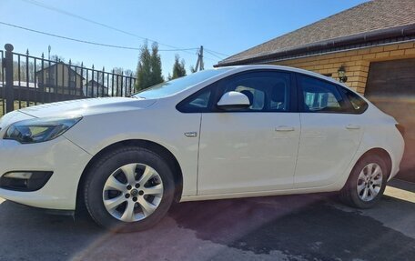 Opel Astra J, 2014 год, 1 200 000 рублей, 6 фотография