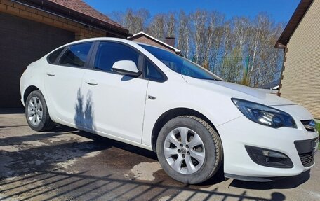 Opel Astra J, 2014 год, 1 200 000 рублей, 10 фотография