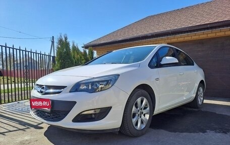 Opel Astra J, 2014 год, 1 200 000 рублей, 11 фотография