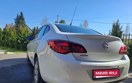 Opel Astra J, 2014 год, 1 200 000 рублей, 7 фотография