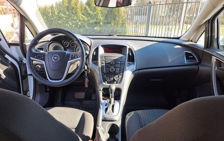 Opel Astra J, 2014 год, 1 200 000 рублей, 30 фотография