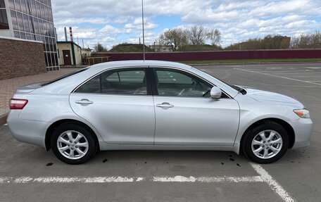 Toyota Camry, 2009 год, 950 000 рублей, 6 фотография