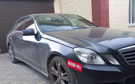 Mercedes-Benz E-Класс, 2012 год, 1 670 000 рублей, 5 фотография