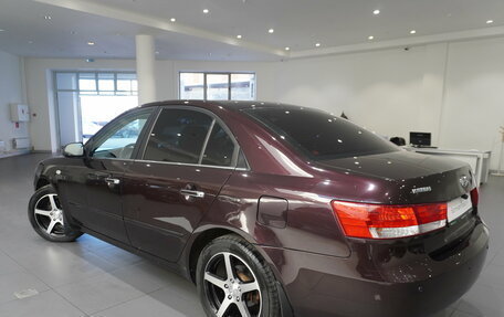 Hyundai Sonata VI, 2006 год, 750 000 рублей, 6 фотография