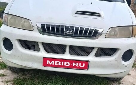Hyundai H-1 II рестайлинг, 2007 год, 620 000 рублей, 1 фотография