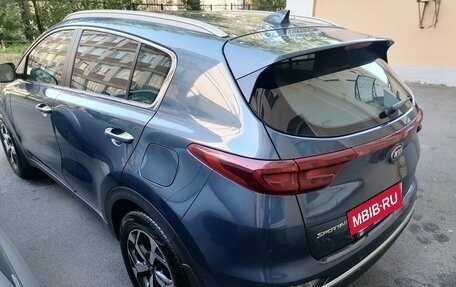 KIA Sportage IV рестайлинг, 2021 год, 2 700 000 рублей, 5 фотография