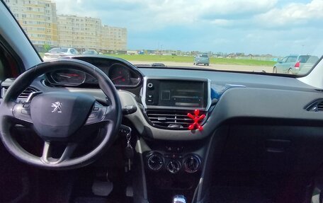 Peugeot 208 II, 2013 год, 538 000 рублей, 10 фотография