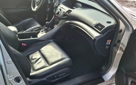 Honda Accord VIII рестайлинг, 2010 год, 1 300 000 рублей, 6 фотография