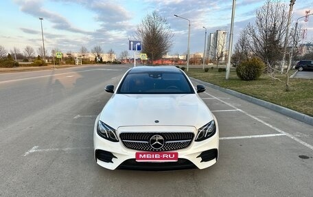 Mercedes-Benz E-Класс AMG, 2017 год, 4 000 000 рублей, 7 фотография