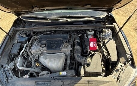 Toyota Camry, 2018 год, 2 800 000 рублей, 3 фотография