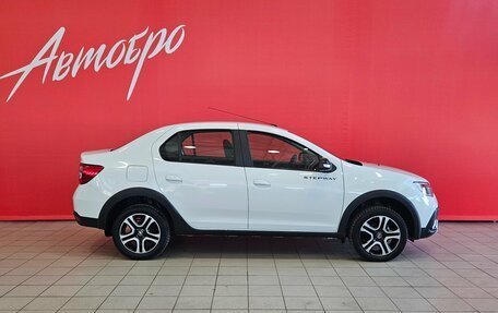 Renault Logan II, 2022 год, 1 395 000 рублей, 6 фотография