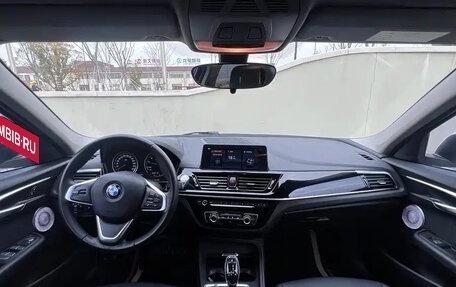 BMW 1 серия, 2021 год, 1 237 000 рублей, 10 фотография