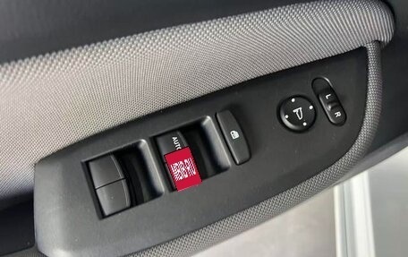Honda Fit, 2023 год, 1 033 605 рублей, 9 фотография