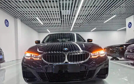 BMW 3 серия, 2021 год, 2 010 000 рублей, 2 фотография