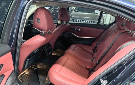 BMW 3 серия, 2021 год, 2 010 000 рублей, 9 фотография