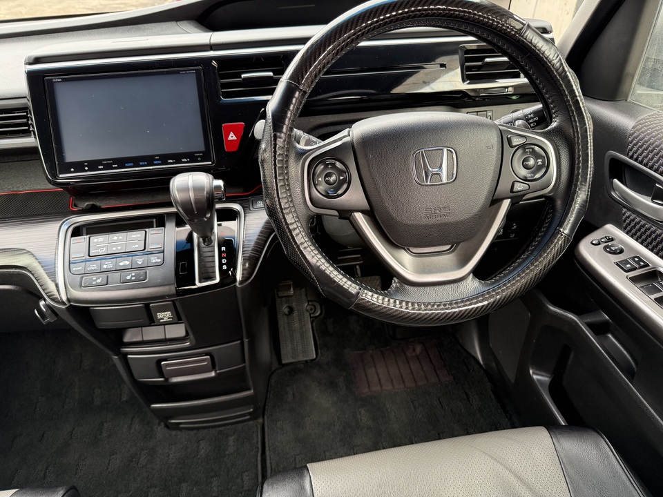 Honda Stepwgn V, 2016 год, 1 850 000 рублей, 4 фотография
