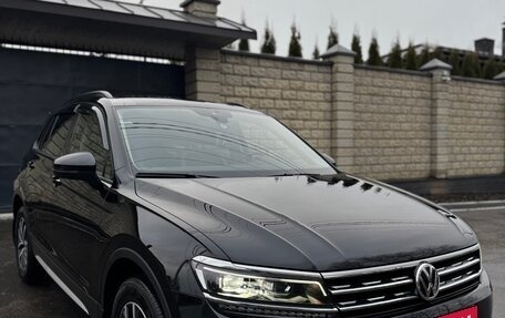 Volkswagen Tiguan II, 2020 год, 3 550 000 рублей, 3 фотография