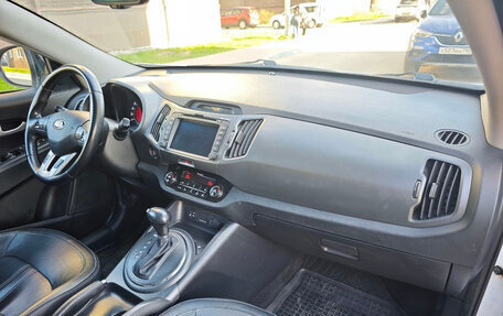 KIA Sportage III, 2013 год, 1 100 000 рублей, 14 фотография