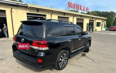 Toyota Land Cruiser 200, 2019 год, 5 600 000 рублей, 7 фотография