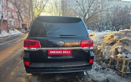 Toyota Land Cruiser 200, 2019 год, 5 600 000 рублей, 22 фотография