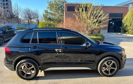 Volkswagen Tiguan II, 2018 год, 3 130 000 рублей, 7 фотография