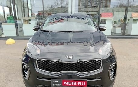 KIA Sportage IV рестайлинг, 2018 год, 2 375 000 рублей, 2 фотография