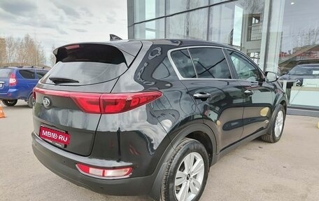 KIA Sportage IV рестайлинг, 2018 год, 2 375 000 рублей, 6 фотография