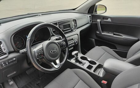 KIA Sportage IV рестайлинг, 2018 год, 2 375 000 рублей, 20 фотография