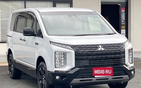Mitsubishi Delica D:5 I, 2022 год, 2 735 000 рублей, 3 фотография