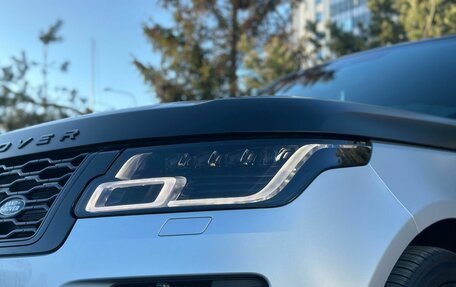 Land Rover Range Rover IV рестайлинг, 2019 год, 7 400 000 рублей, 10 фотография