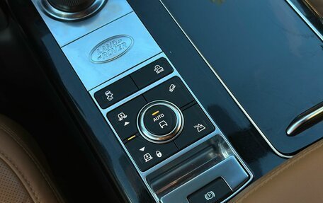 Land Rover Range Rover IV рестайлинг, 2019 год, 7 400 000 рублей, 34 фотография